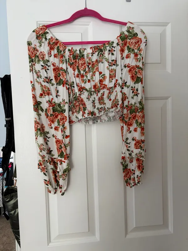 Altar'd State Top Long Sleeve Floral Crop - Image 2