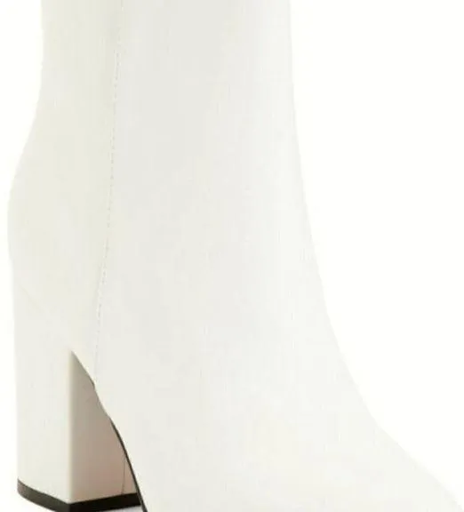 Madden Girl White Chunk Heel Round Toe Pointed Boots Size 7.5 - Image 2
