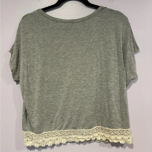 Alya Grey soft shirt with lace trim‎ on the bottom - Image 3