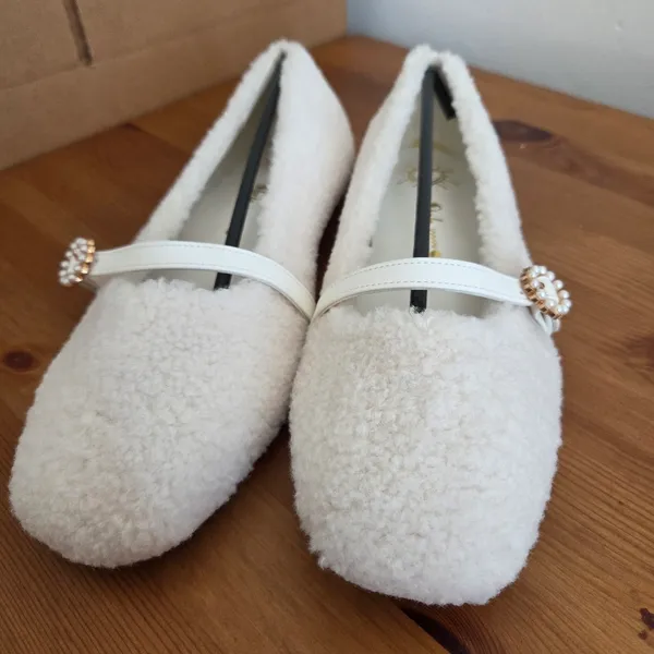 SheIn Faux Sherpa Ballet Flat Shoes Mary Janes Cream Ivory Buckle Twee Preppy Kawaii 9 - Image 4