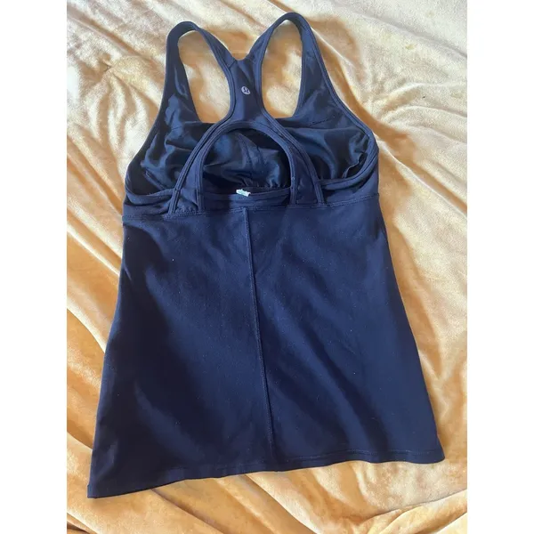 Lululemon Women's Black Tank Top Size 6 - Image 4