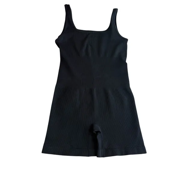OQQ Size M Square Neck Athletic Romper Black‎ Ribbed Sporty Closet Staple Basic - Image 4