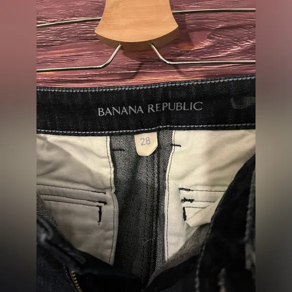 Dark Washed, Straight Legged. Size 28. - Image 6