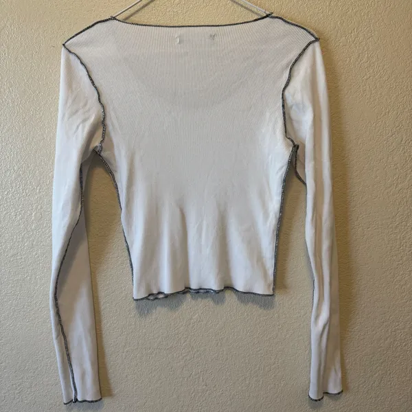 Brandy Melville White Ribbed Contrast Stitch Long Sleeve Top One Size - Image 2