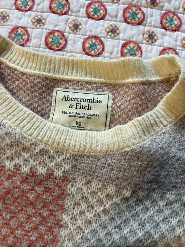 Abercrombie + Fitch Patchwork Knit Mohair Blend Crewneck Sweater size medium - Image 2