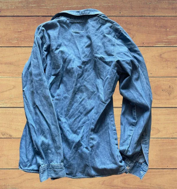 Vintage Women’s Denim Button Down Shirt Blue Size M - Image 3