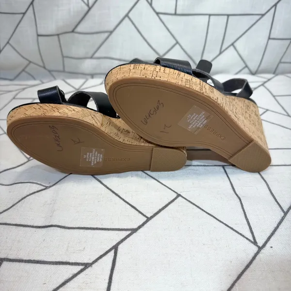 Express Wedge Sandals 10 Black Cork Platform‎ Strappy Buckle Heels nwt - Image 7
