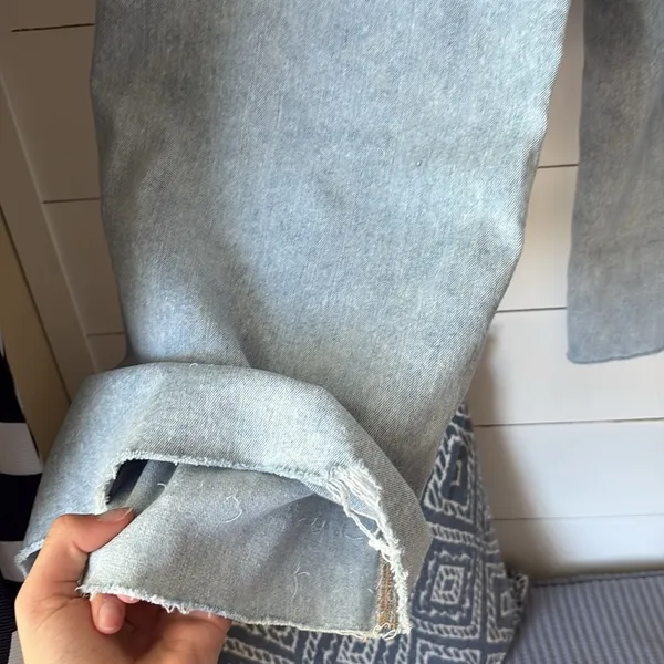 Women’s American Eagle jeans - Image 5