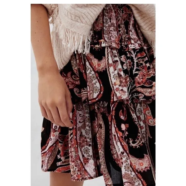 NWT Anthropologie paisley tiered‎ ruffle skirt sz M - Image 3