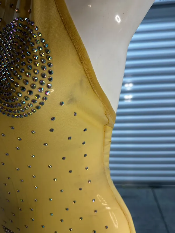 Birthday suit Yellow - Image 5