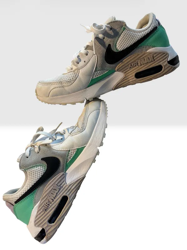 Nike Air Max Excee Green Glow Sneakers CD5432-113 Women’s Size 6.5 - Image 2