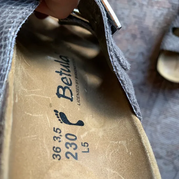 Birkenstock Betula 230 Sandals Slides Gold Buckle Summer Shoes Women Size 5.5 - Image 5
