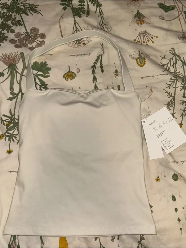 CSB Serenity Halle Tank in color vanilla - Image 4