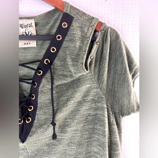 Vocal L Lace Up Studded Cold Shoulder Tunic Top - Image 4