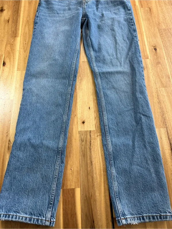 BDG Urban Outfitters Laine Jeans W28 L32 Straight Leg Light Wash - Image 2