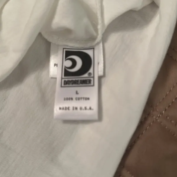 Daydreamer Nirvana nwt unplugged in New York large white tee graphic - Image 4