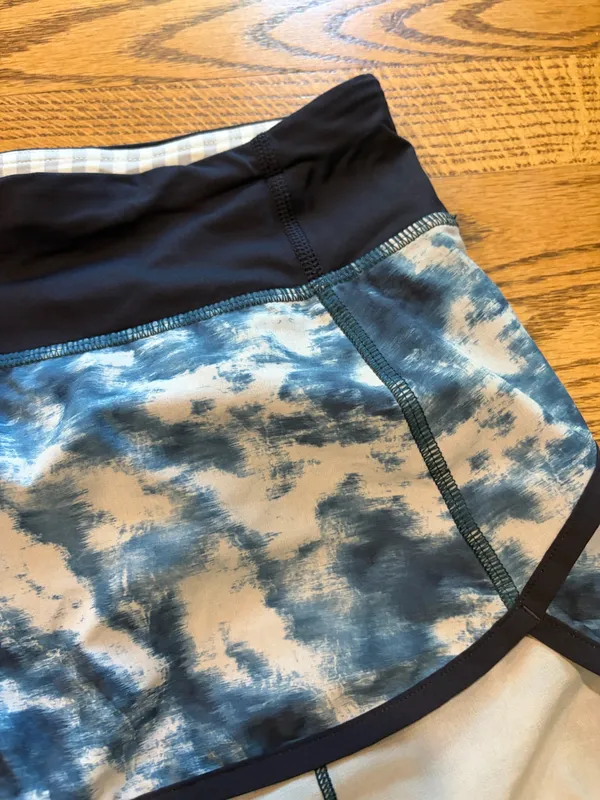 Lululemon Speed Short Naval Blue White - Image 3