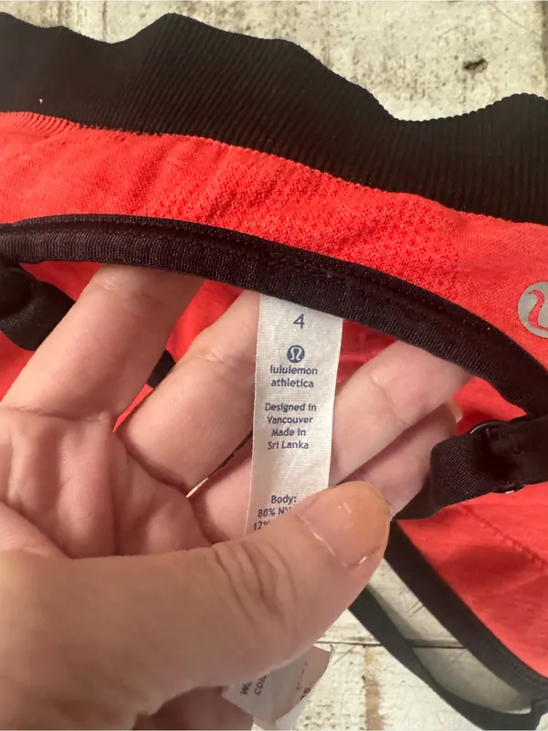 Lululemon Size 4 Hold Your Om Bra II in heathered alarming red - Image 6