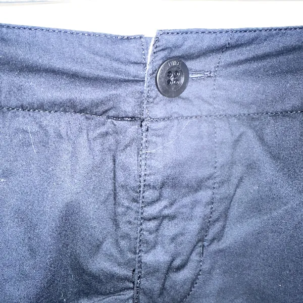 Nike Women's Size 8 Black Rolled Hem Flap Pocket Chino Cotton Athletic Shorts - Image 3
