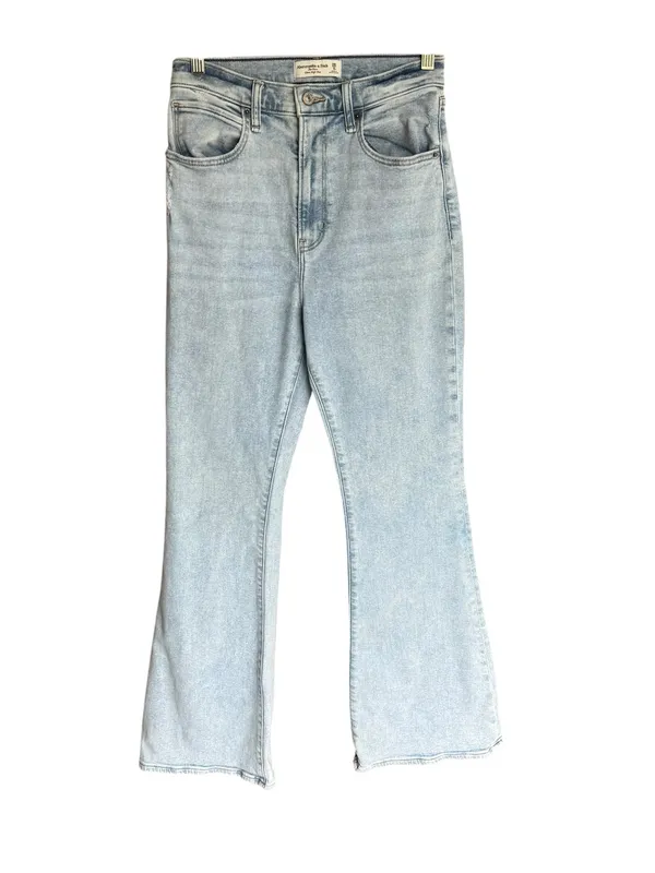 Abercrombie & Fitch - Curve Love High Rise Flare Jeans Light Wash Size 28 - Image 4