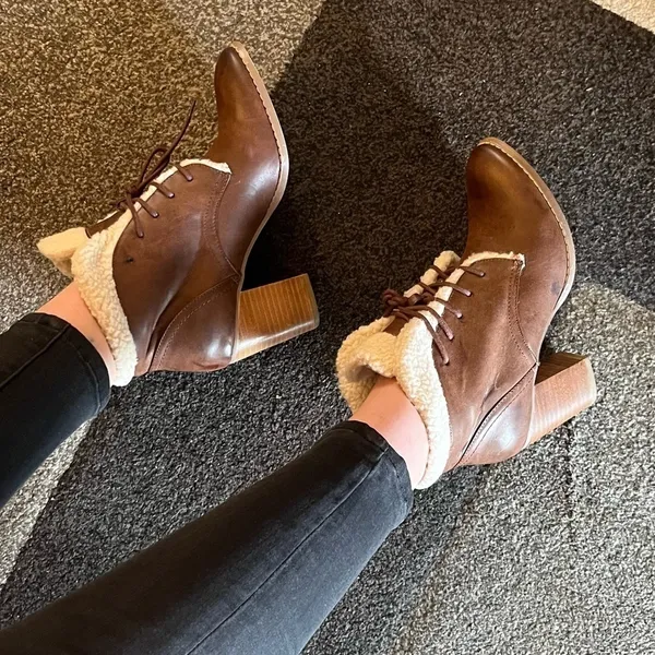 RARE Restricted Leather Fur Heeled Booties Size 8 Brown - Image 3