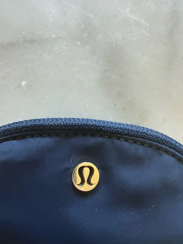 Lululemon card pouch  - Image 4