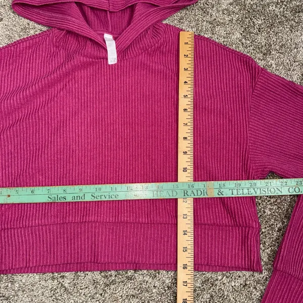 Alo Yoga Muse Ribbed Cropped Hoodie Women S Pink Magenta Excellent Ribbed Knit - Image 5