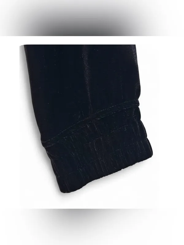 Y2K H&M Divided Women’s Long Sleeve Cropped Velour Hooded Full-Zip Sweater SizeS - Image 9
