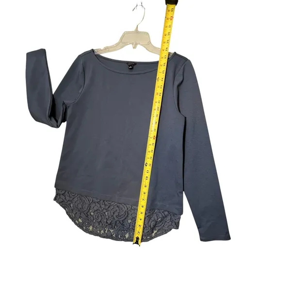 Ann Taylor Shirt Womens Medium Blue Lace Hem Boat Neck Tunic Long Sleeve Top - Image 8