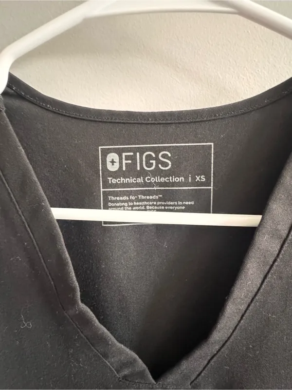 FIGS Technical Collection‎ Black Scrub Top XS Healthcare Uniform - Image 2