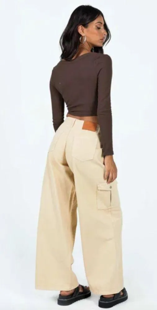 Princess Polly Adrianne Stone Beige Wide Leg Cargo Jeans 8 - Image 5
