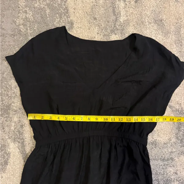 NWT Cupshe Black V-Neck Women's Swimsuit cover up - Image 4