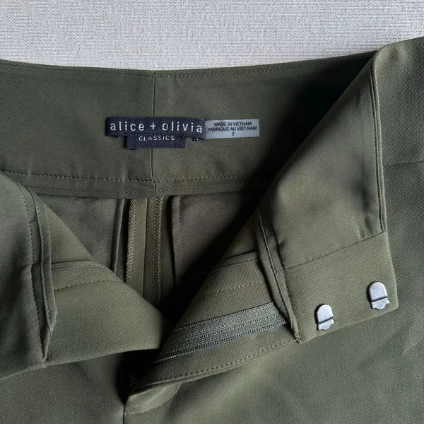 Alice + Olivia Olive Green Cady Shorts - Image 3