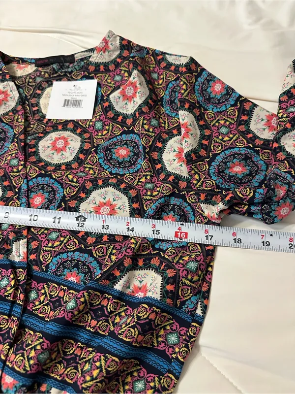 Fraiche by J Nadia Faux Wrap Boho Printed Long Sleeve Midi Dress - NWT - Size S - Image 17