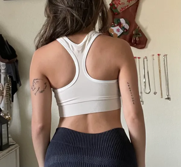 Old Navy Cream Razorback Sports Top - Image 4