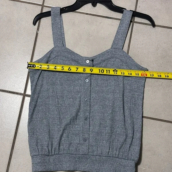 Loft Outlet Women‎ Gray Button Tank Top Size Small - Image 7