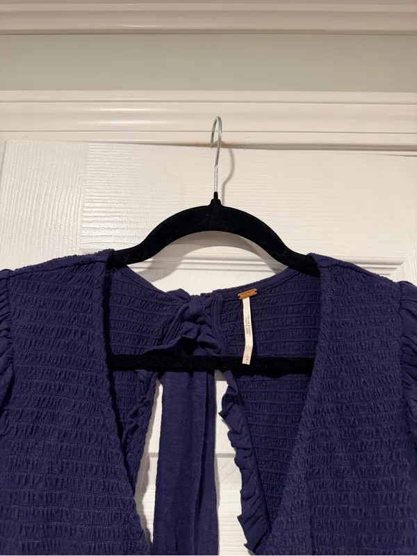 NWOT Free People Size S Blue Smocked Puff Sleeve Open Tie Back Babydoll Top - Image 2