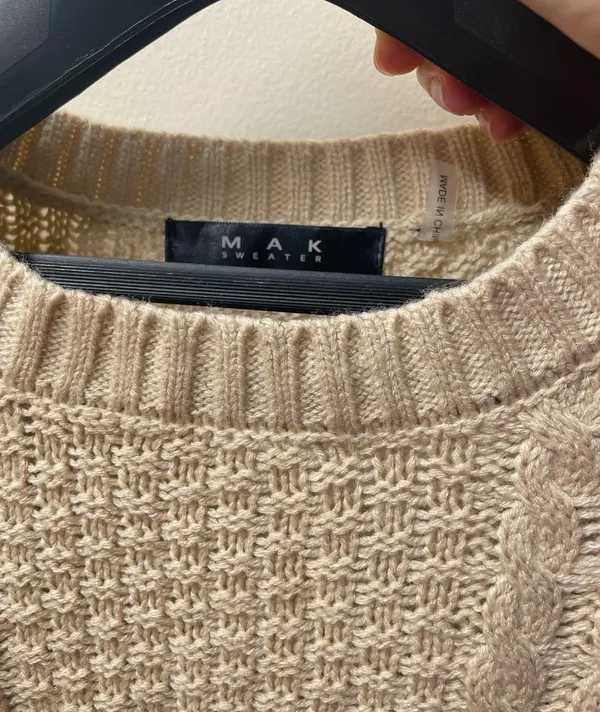 Mak | NWOT | Round Neck Long Sleeve Knit Sweater | S | Tan | MK3312 - Image 4