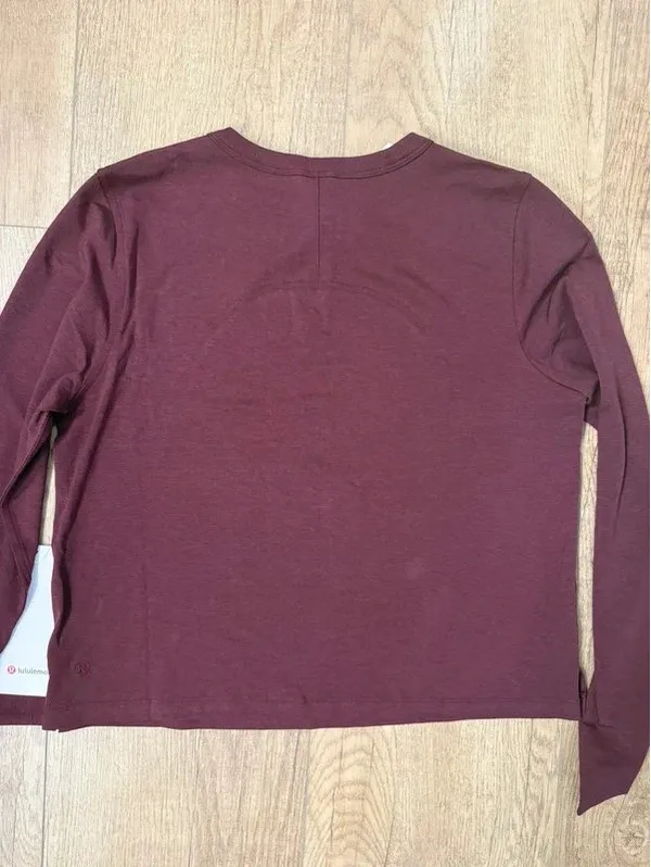 Lululemon Classic-Fit Cotton-Blend Long Sleeve - Image 4