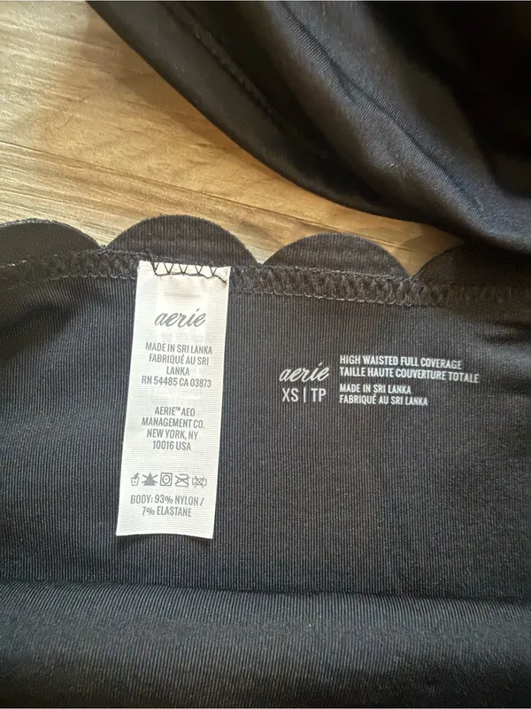 Aerie Black High-Waisted Scallop Bottom Size XS w/ Apt. 9 Ruched Tankini Size 6 - Image 4