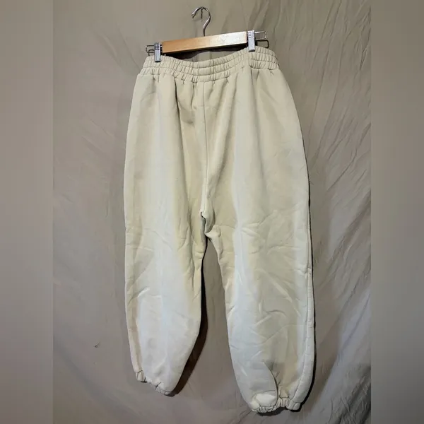 Comfrt joggers - Image 3