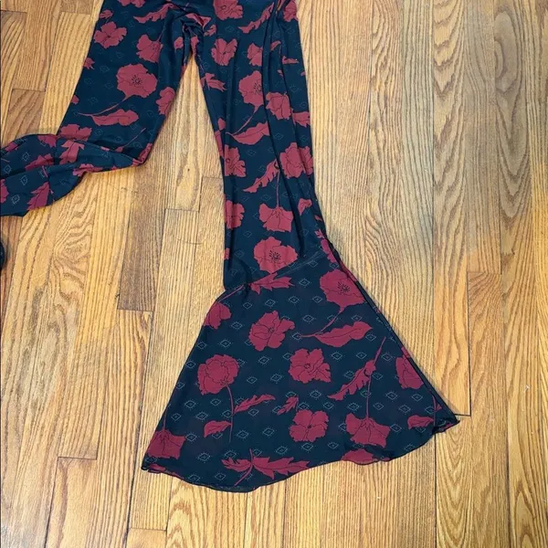 Free People Austyn One Piece Jumpsuit Red Floral Size‎ S boho flare ruffle - Image 5