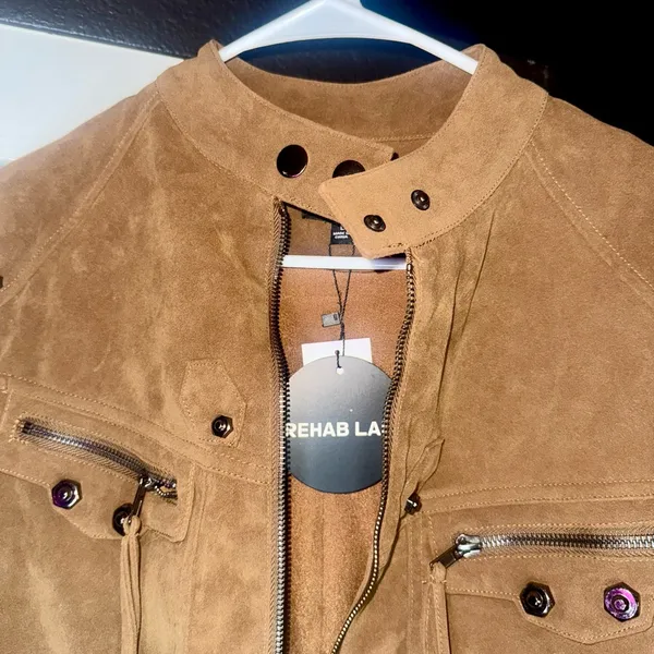 Rehab Lab - Suede Wheat Utility Jacket – Size Large NWT - Image 10