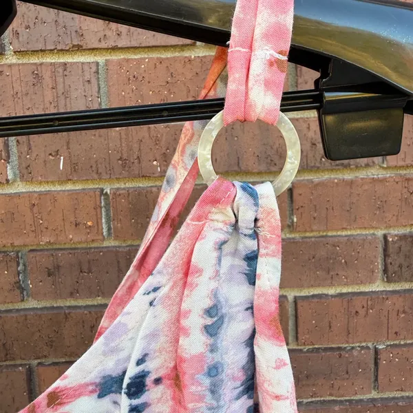 Sadie & Sage Coral Navy Tie Dye Tank Top Cami Flowy V-Neck Womens Size Medium - Image 7