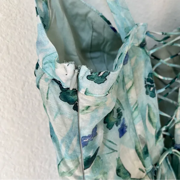 ASTR The Label Kelby Maxi Dress in Green Blue Floral - Small - Image 9