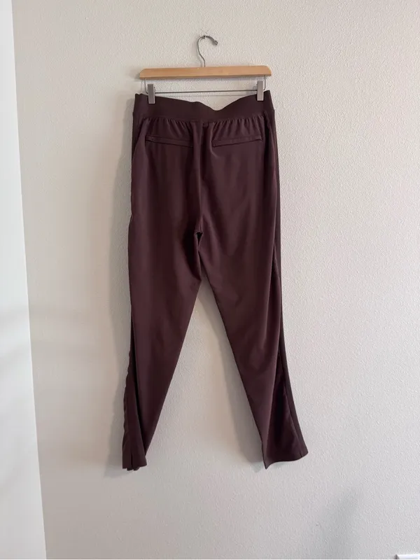 Athleta Jogger Pants in Deep Brown - Image 3