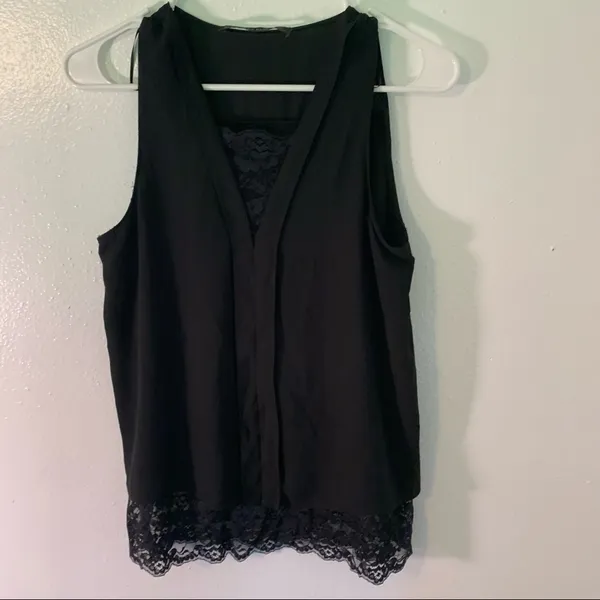 Zara Women's Size XS Sleeveless Blouse Black‎ V-Neck Lace Underlay Cape Back - Image 2