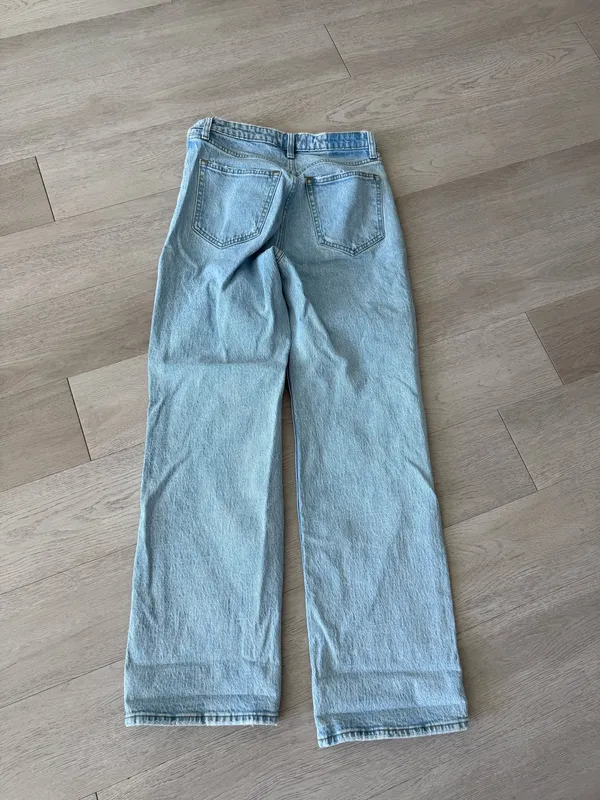 Abercrombie Jeans - Image 2