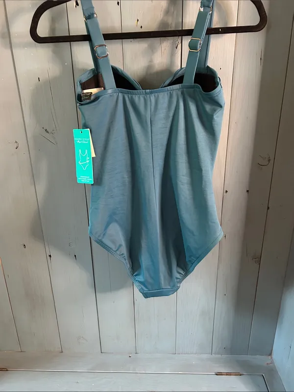 Aqua Green Shape + Style Blue/Green Ruched One-Piece Bathing Suit | Size 6 - New - Image 6