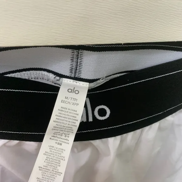 ALO YOGA White Sporty Mini Skirt, Size M - Image 5